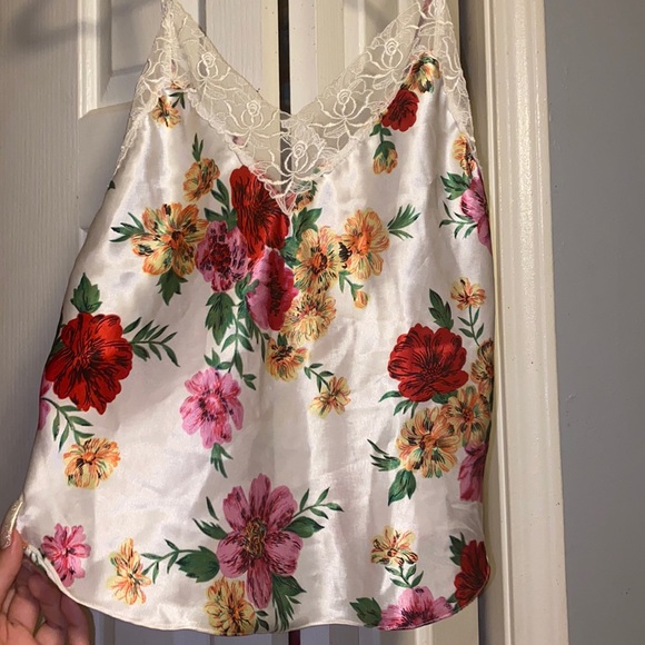 Victoria's Secret Tops - Victoria secret